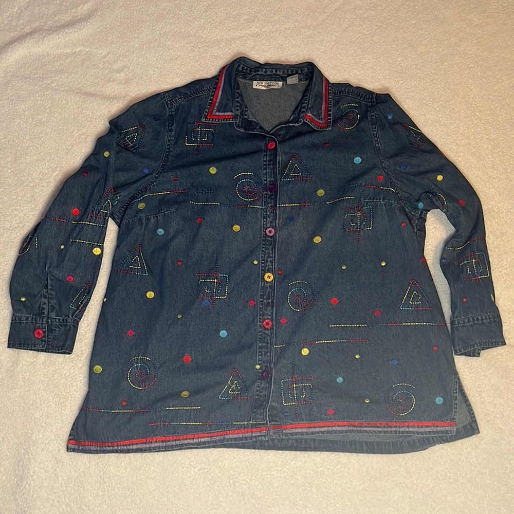 New Direction Womens denim Vintage long sleeved button down shirt , size…